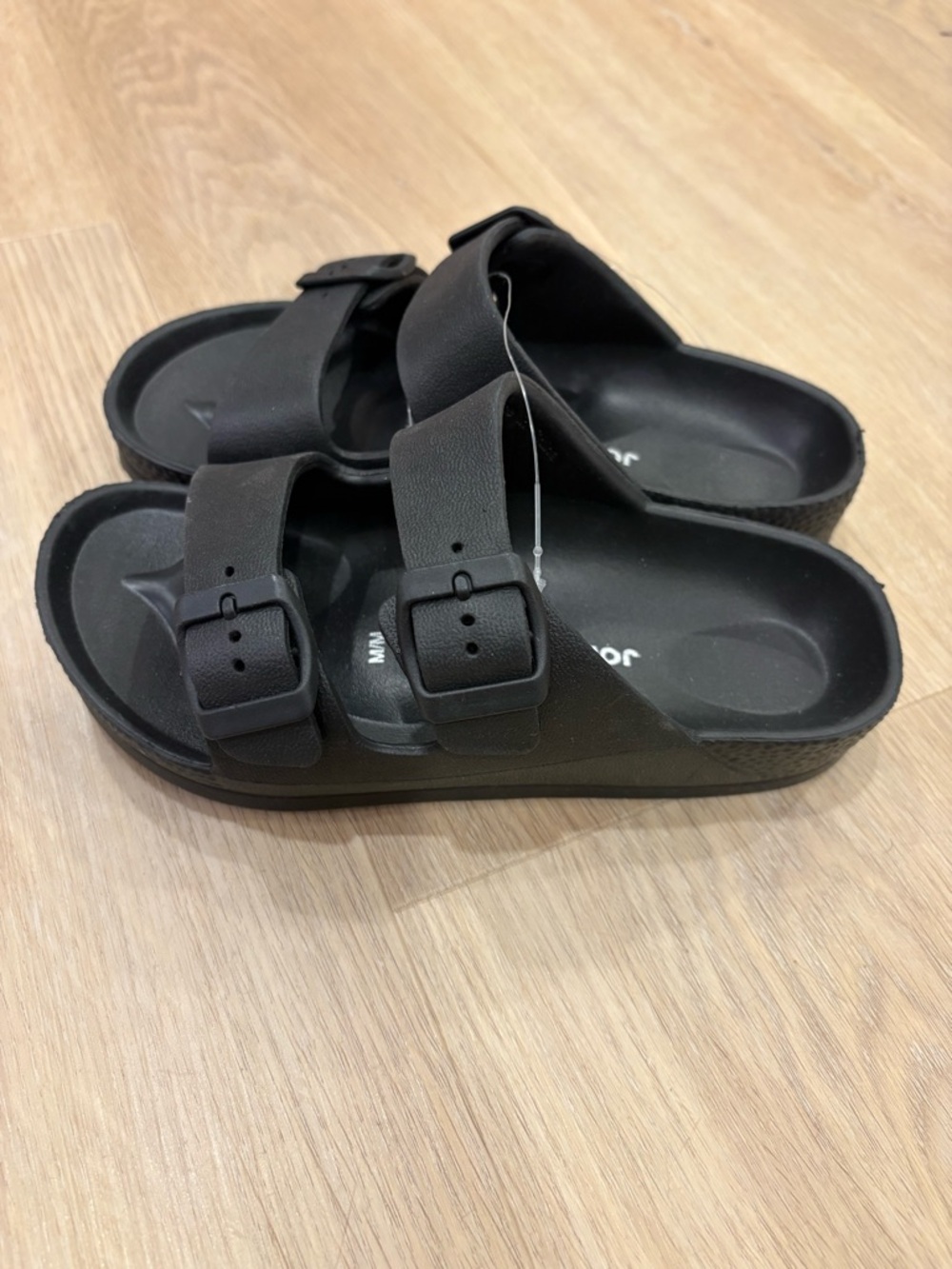 Joe Fresh Black Double-Buckle Sandals - Size 1-2 (33EUR)